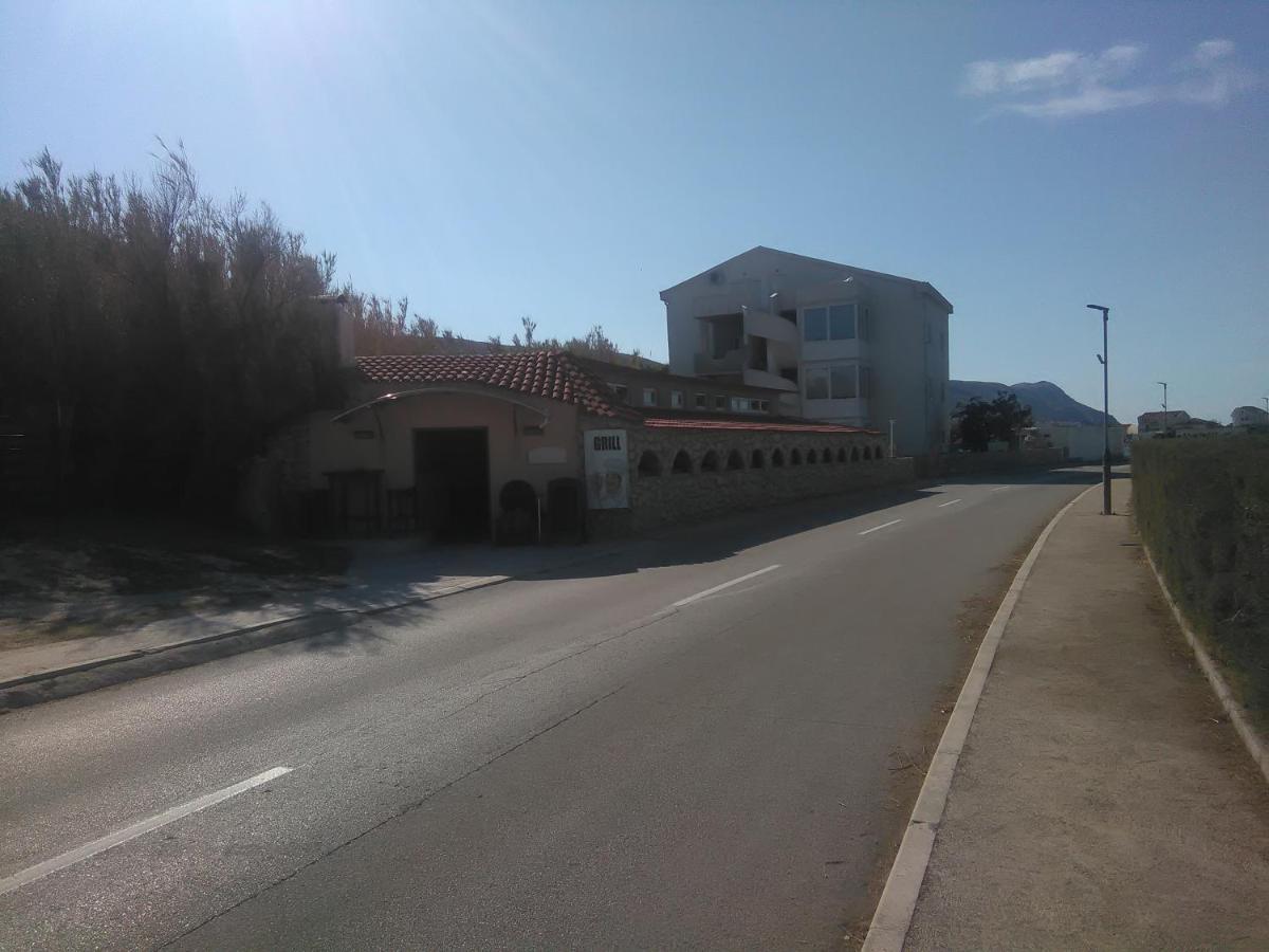 Apartmani Maja باغ المظهر الخارجي الصورة